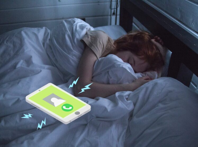 How to Wake Someone Up When Their Phone Is on Silent Mode - The Frisky